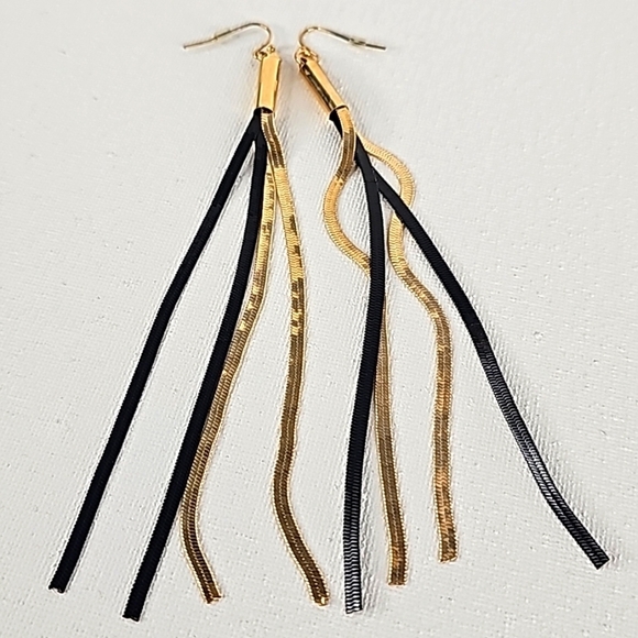 Noir Gold & Black Fringe Dangling Drop Earrings - Picture 3 of 11